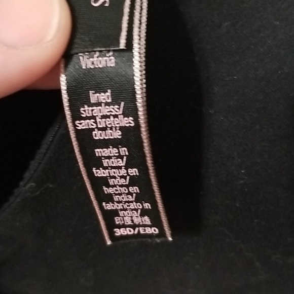 VICTORIA'S SECRET bra 36D - Picture 2 of 2